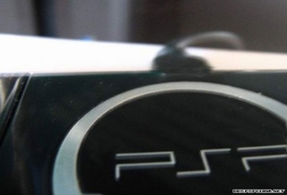Illustration for article titled More Shots Of The Rumored PSP-3000